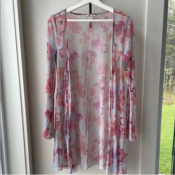 Victoria's Secret Other - Floral Sheer Kimono Cover Up